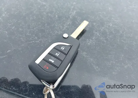 2022 Toyota Corolla Se из США, поврежденный, VIN 5YFS4MCEXNP107002